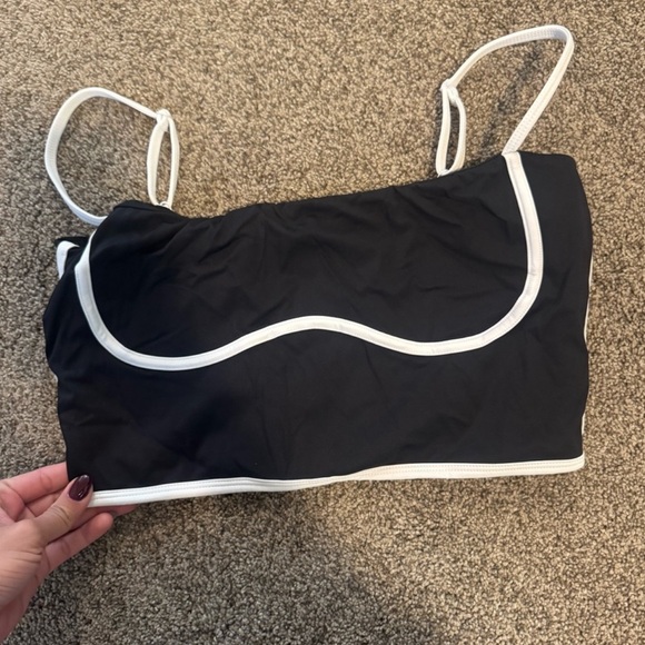 Alo inspired sports top - Picture 1 of 1
